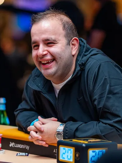 Kayhan Mokri